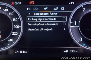 Land Rover Discovery Sport 2021