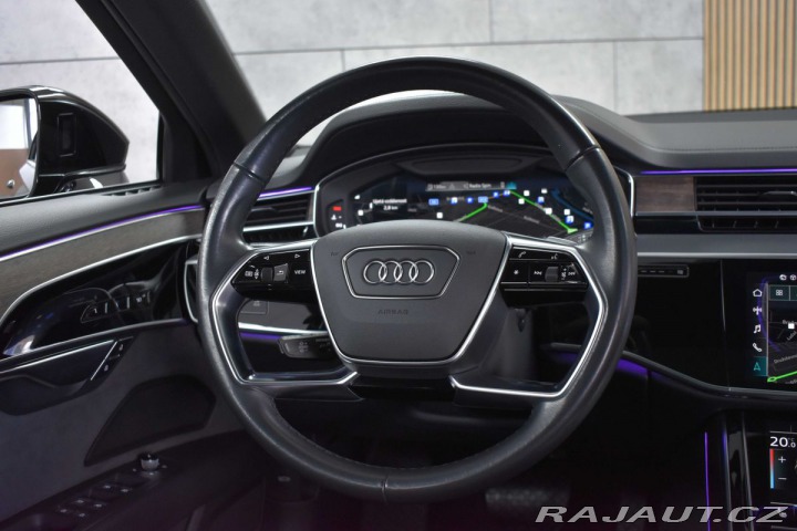 Audi A8 55 TFSI*REZERVACE* 2022
