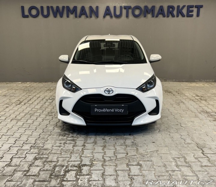 Toyota Yaris ACTIVE 2022