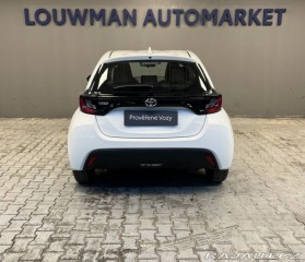 Toyota Yaris ACTIVE 2022