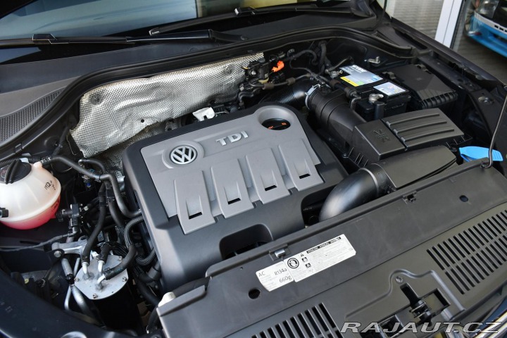 Volkswagen Tiguan 2.0TDi DSG 4MOTION 2012