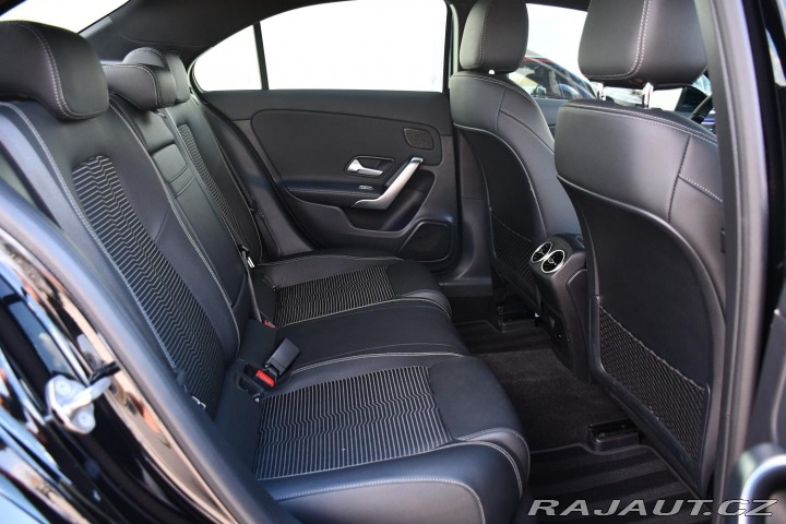 Mercedes-Benz A A180 NTOP ČR 1M 2022
