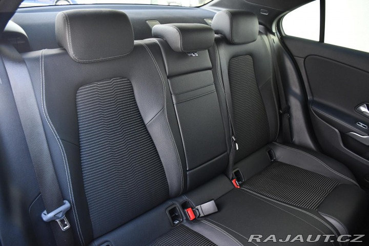 Mercedes-Benz A A180 NTOP ČR 1M 2022