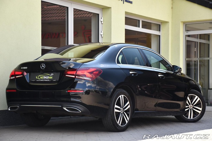 Mercedes-Benz A A180 NTOP ČR 1M 2022