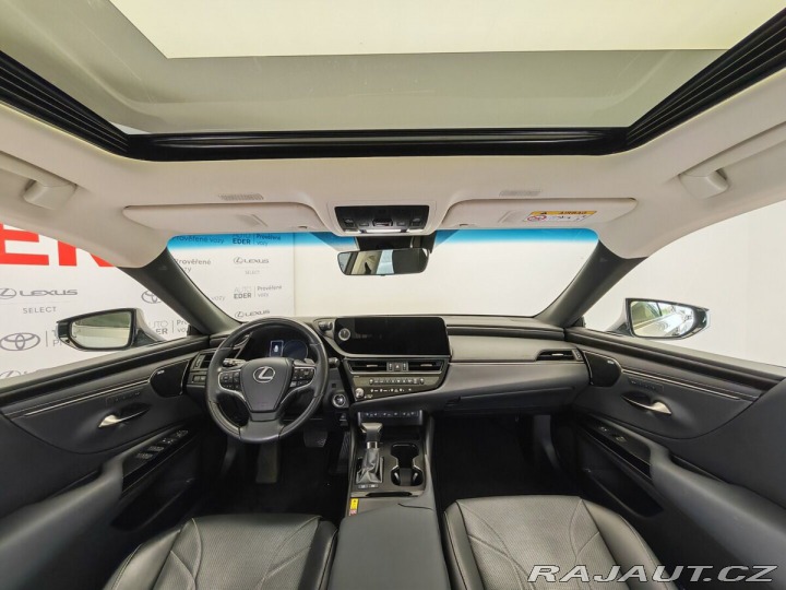 Lexus Ostatní modely ES 300h 300h Luxury 2023