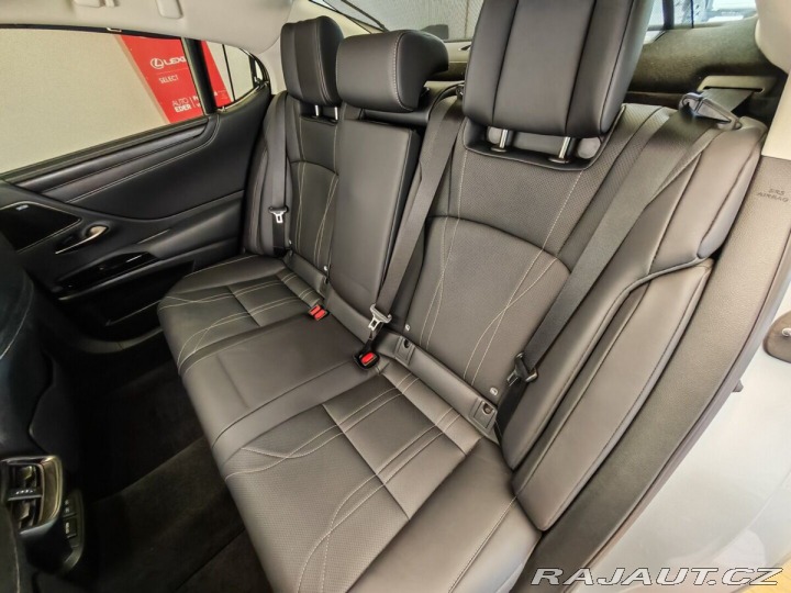 Lexus Ostatní modely ES 300h 300h Luxury 2023