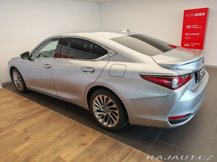Lexus Ostatní modely ES 300h 300h Luxury 2023