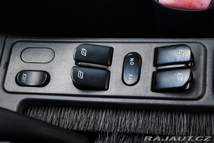 Saab 9-3 Aero TURBO VÝHŘEV TEMP 2001