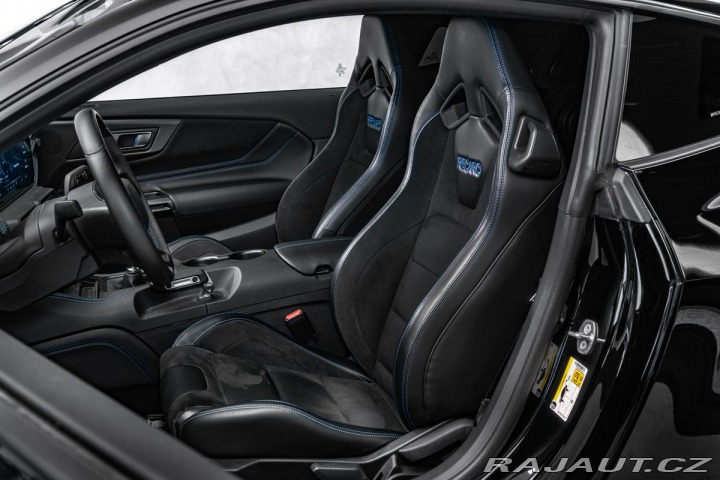 Ford Mustang 5.0 V8 manuál!!! 2024