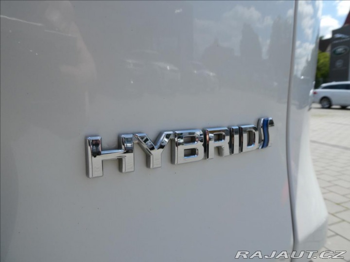 Toyota RAV4 2,5 Hybrid,1.maj,ČR,tažné 2021