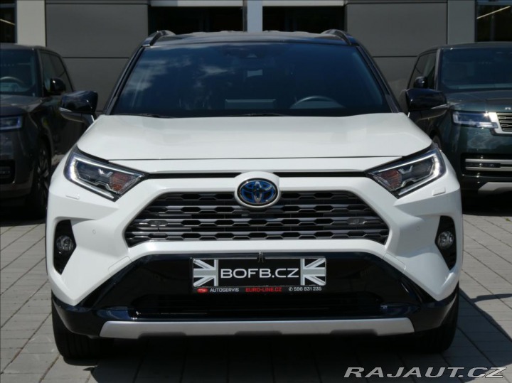 Toyota RAV4 2,5 Hybrid,1.maj,ČR,tažné 2021