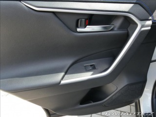 Toyota RAV4 2,5 Hybrid,1.maj,ČR,tažné 2021