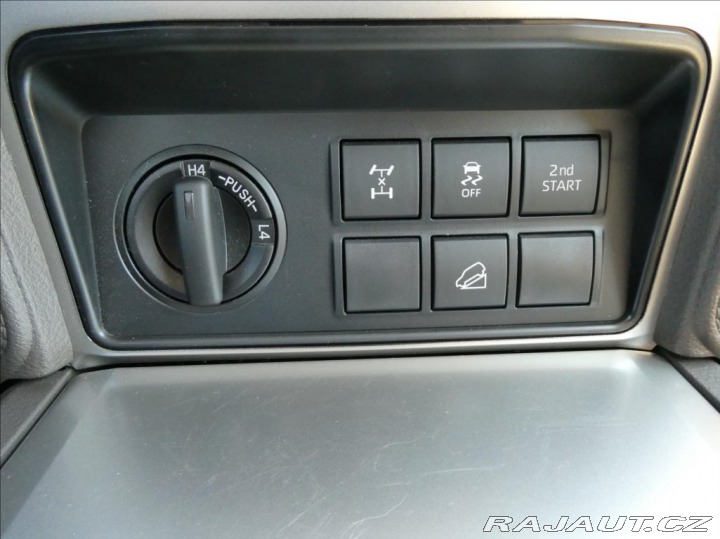 Toyota Land Cruiser 2,8 D-4D 150kW 2Maj, ČR, 2022
