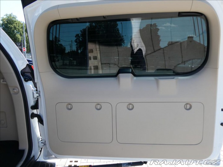 Toyota Land Cruiser 2,8 D-4D 150kW 2Maj, ČR, 2022