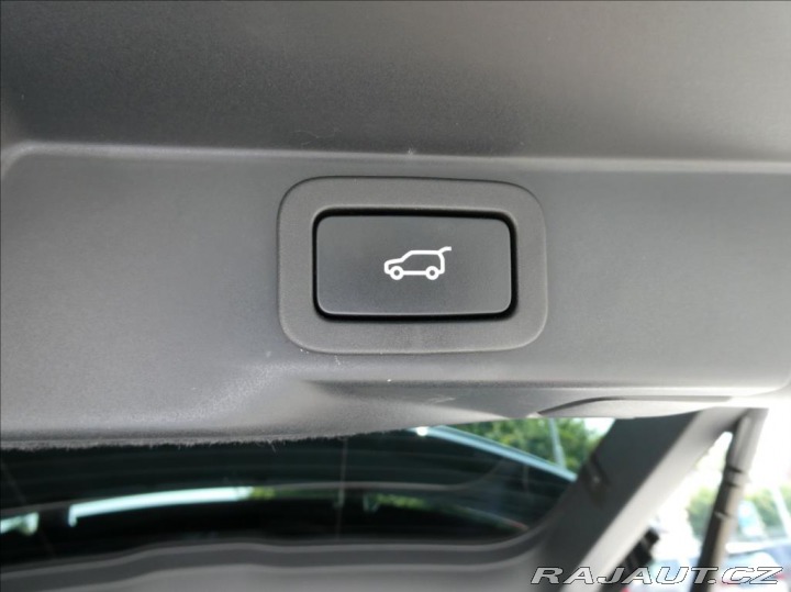 Land Rover Range Rover Sport 3,0 D300 HSE,ČR,2.maj,taž 2022