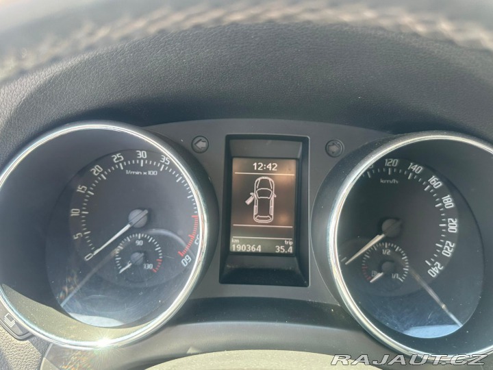 Škoda Yeti 2.0TDi, 125KW, 4x4, SERVI 2012