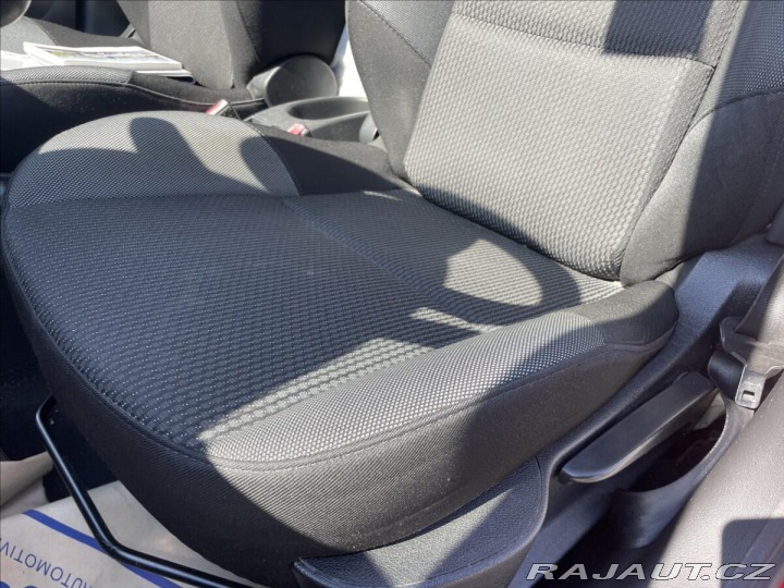 Peugeot 207 1,4 i 54kw Klima ESP po S 2012