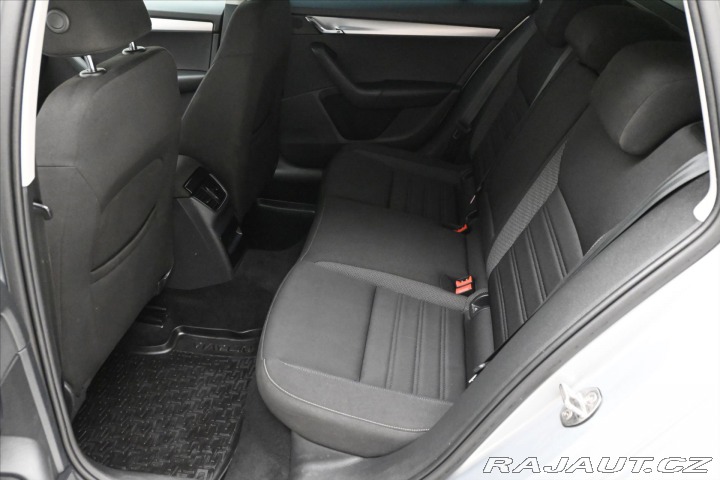 Škoda Octavia 1,6 TDI 85kW Ambition Zár 2020