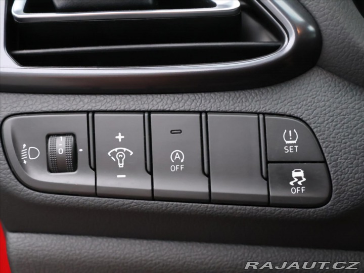 Hyundai i30 1,5 T-GDI 117kW N-Line Pr 2022