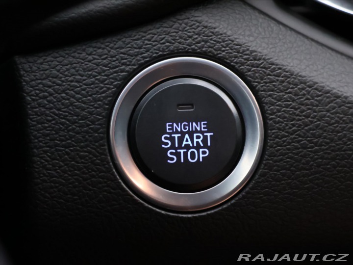 Hyundai i30 1,5 T-GDI 117kW N-Line Pr 2022