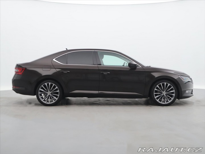 Škoda Superb 2.0 TDI 140kW 4x4 Style C 2015