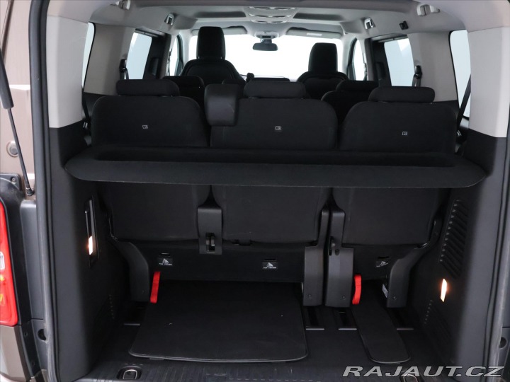 Peugeot Traveller 2,0 BlueHDi 110kW Aut.kli 2016