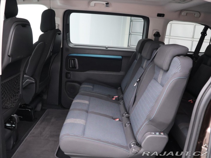 Peugeot Traveller 2,0 BlueHDi 110kW Aut.kli 2016