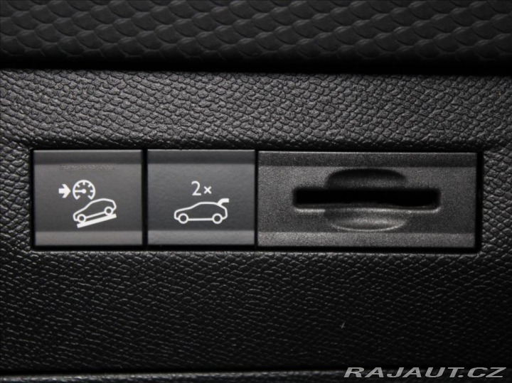 Ostatní značky Ostatní modely DS Automobiles DS4 1,5 HDi 96kW Cross Rivoli 2024