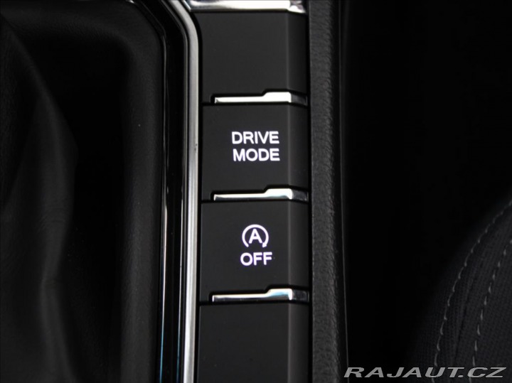 SsangYong Korando 1,5 T 120kW AT 21tkm! Zár 2023