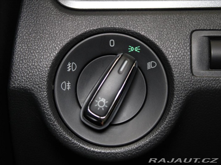 Škoda Rapid 1,2 TSi 63kW Fresh 1.maj. 2015