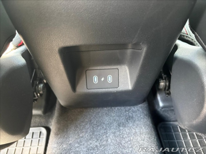 Hyundai Tucson 1,6 T-GDI NLINE 1.MAJITEL 2025