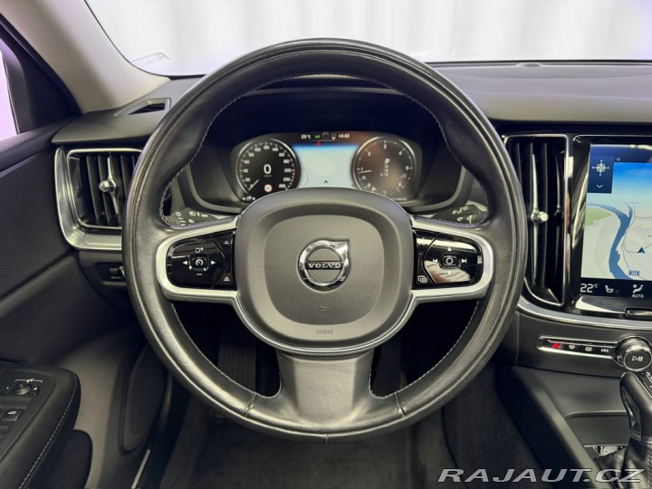 Volvo V60 D4 AWD, WEBASTO, PANORAMA 2020