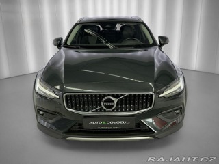 Volvo V60 D4 AWD, WEBASTO, PANORAMA 2020