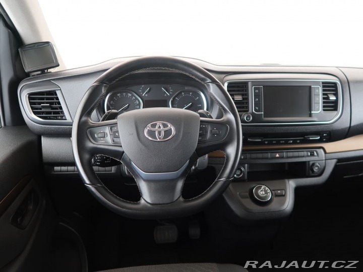 Toyota ProAce Verso 2.0D,CZ,1Maj,L2,ComfortNA 2024