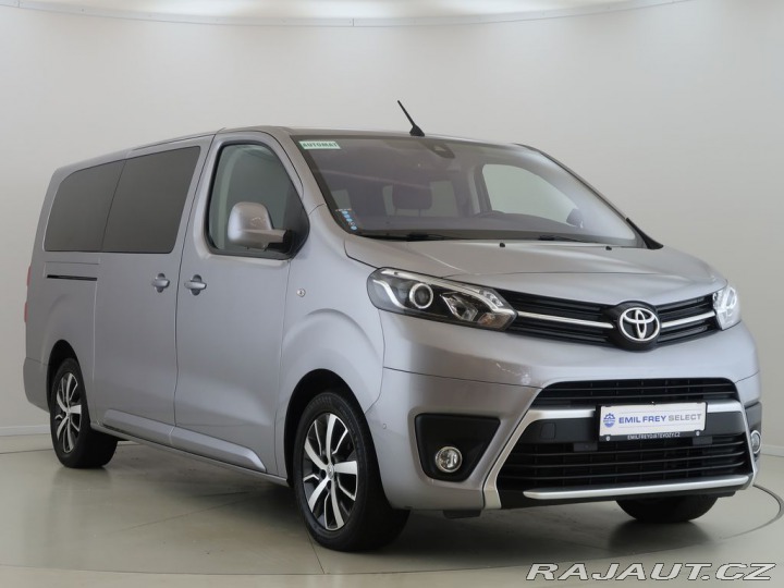 Toyota ProAce Verso 2.0D,CZ,1Maj,L2,ComfortNA 2024