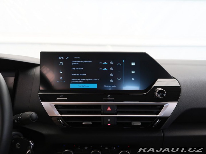 Citroën C4 1.2PureTech,96kW,PLUS,AT8 2025