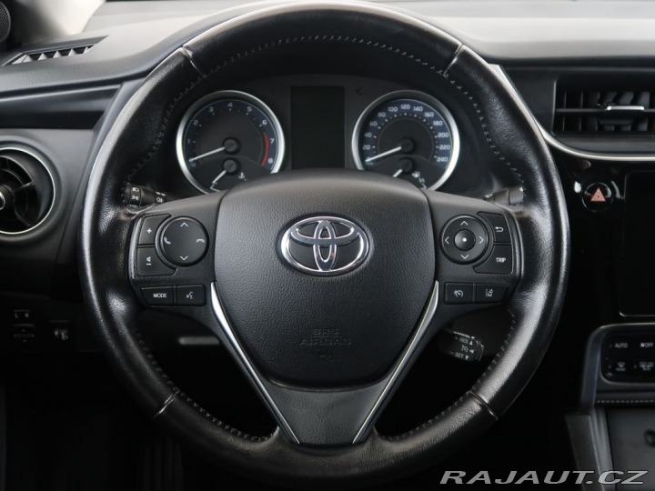 Toyota Corolla 1.6,97KW,Valvematic,Manuá 2017