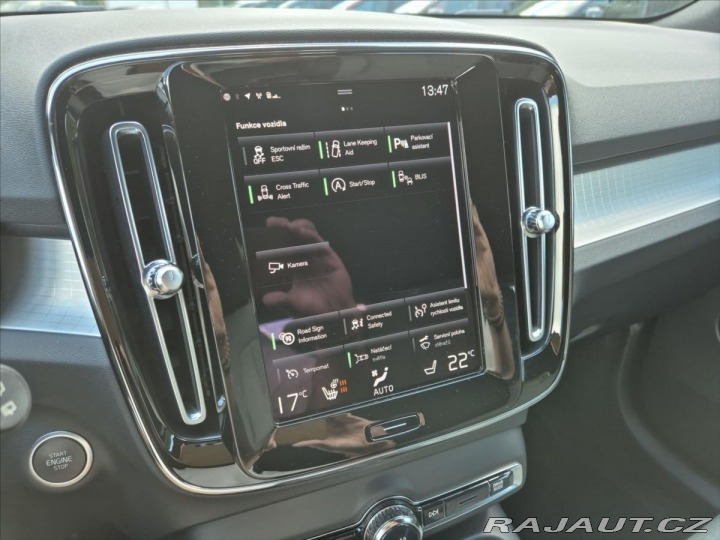 Volvo XC40 1,5 T2 FWD Momentum 2022