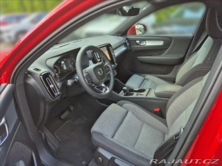 Volvo XC40 1,5 T2 FWD Momentum 2022