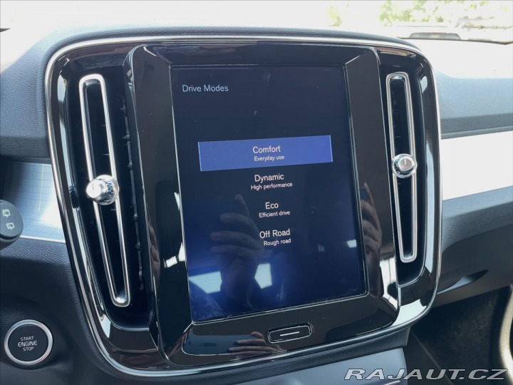 Volvo XC40 2,0 D3 Aut. Momentum Pro* 2020