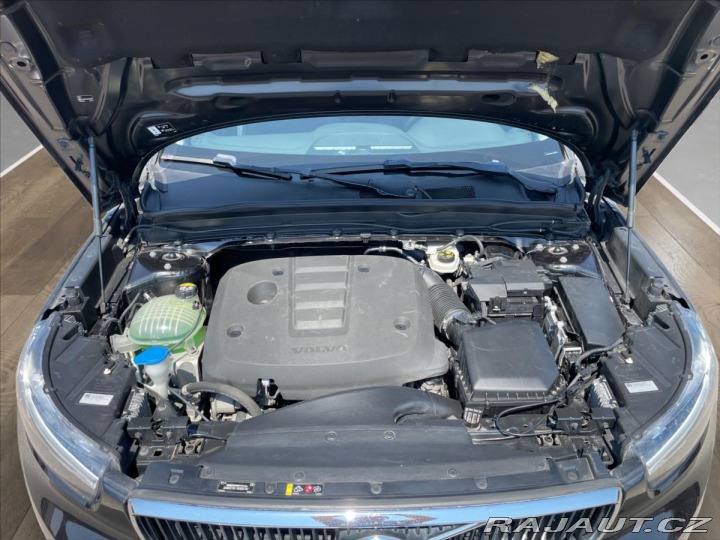 Volvo XC40 2,0 D3 Aut. Momentum Pro* 2020