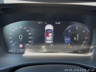 Volvo XC40 2,0 D3 Aut. Momentum Pro* 2020