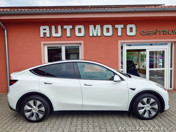 Tesla Model Y Long Range Dual Motor 378 2022