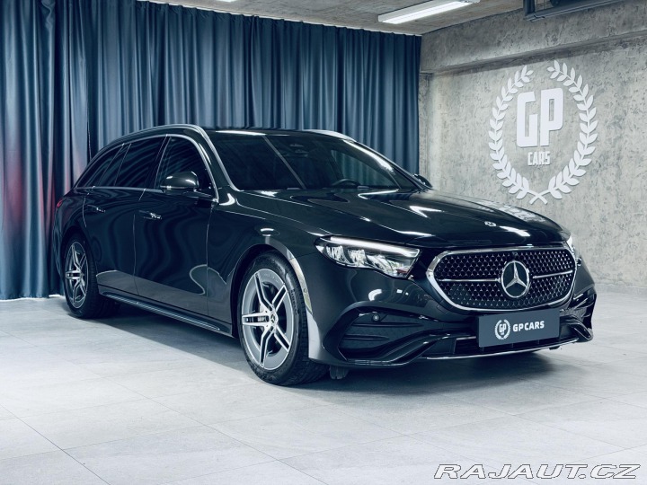 Mercedes-Benz E 220d*AMG*360*REZERVACE* 2025