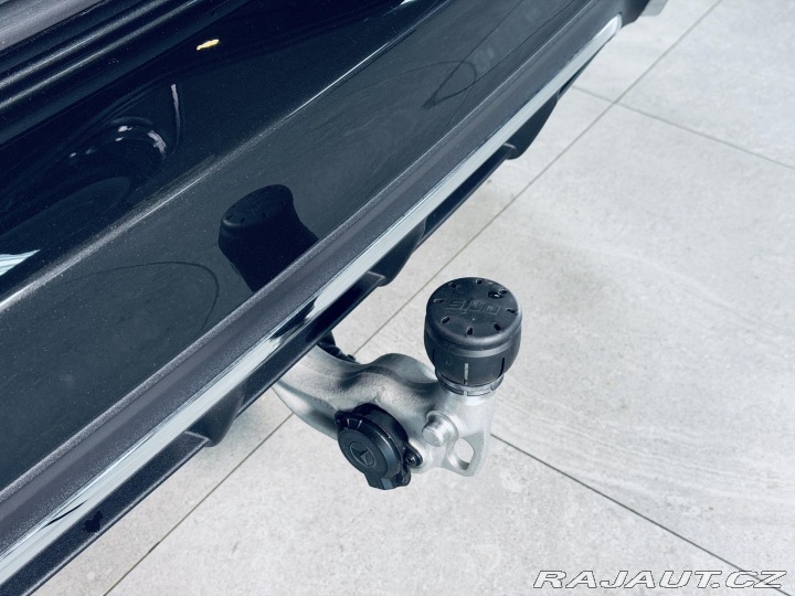 Mercedes-Benz E 220d*AMG*360*REZERVACE* 2025