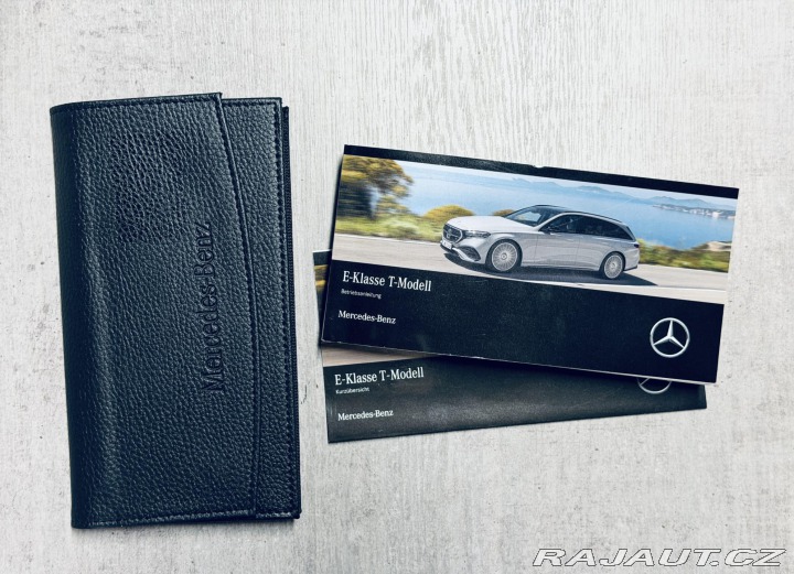 Mercedes-Benz E 220d*AMG*360*REZERVACE* 2025