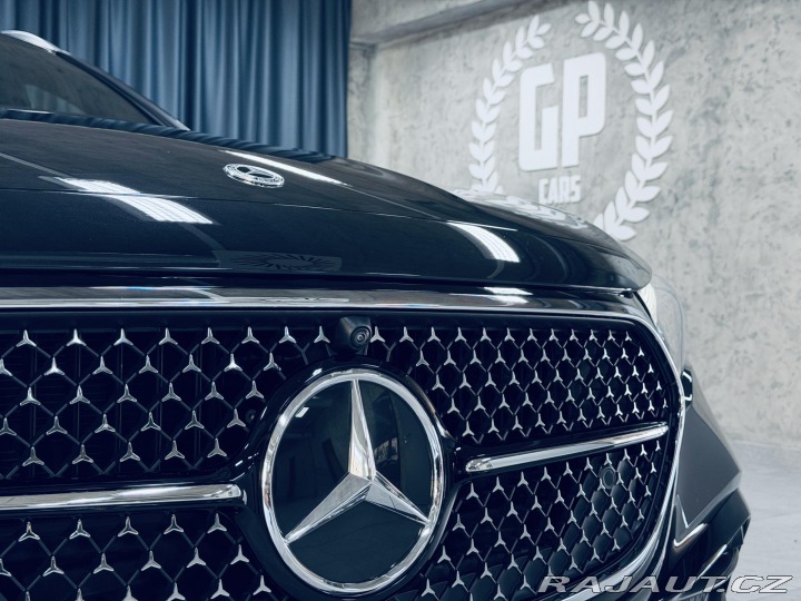 Mercedes-Benz E 220d*AMG*360*REZERVACE* 2025