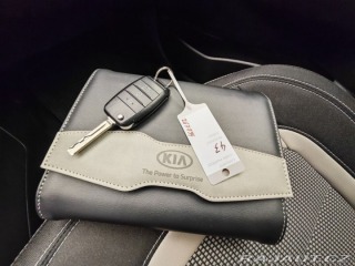 Kia Ceed 1.6 black pearl 2018
