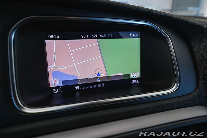 Volvo V40 2.0D2 Momentum 88kW autom 2019