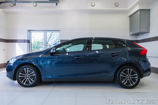 Volvo V40 2.0D2 Momentum 88kW autom 2019